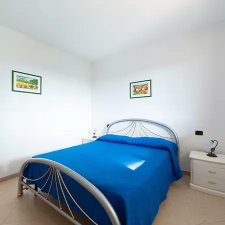 شقة فندقية Villaggio Punta Grossa *