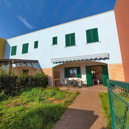 Villaggio Punta Grossa * بورتو سيساريو
