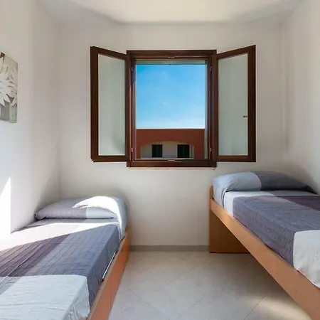 شقة فندقية Villaggio Punta Grossa بورتو سيساريو